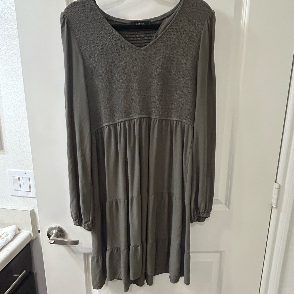 NEW! Zara Long Sleeve Emerald Green Dress